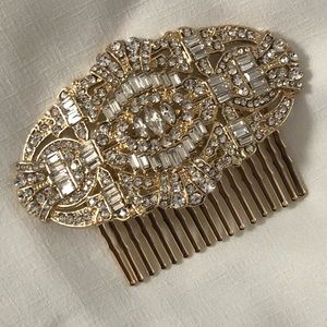 Art Deco rhinestone and gold hair comb